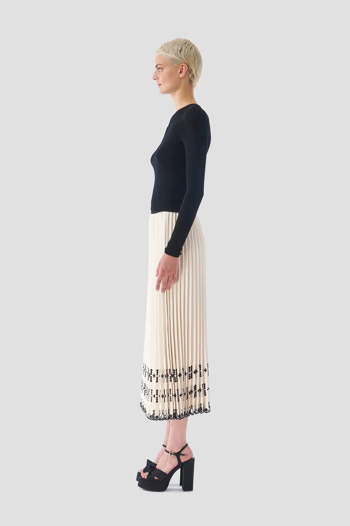 Le Superbe Pleats to Meet You Skirt - Off Whte