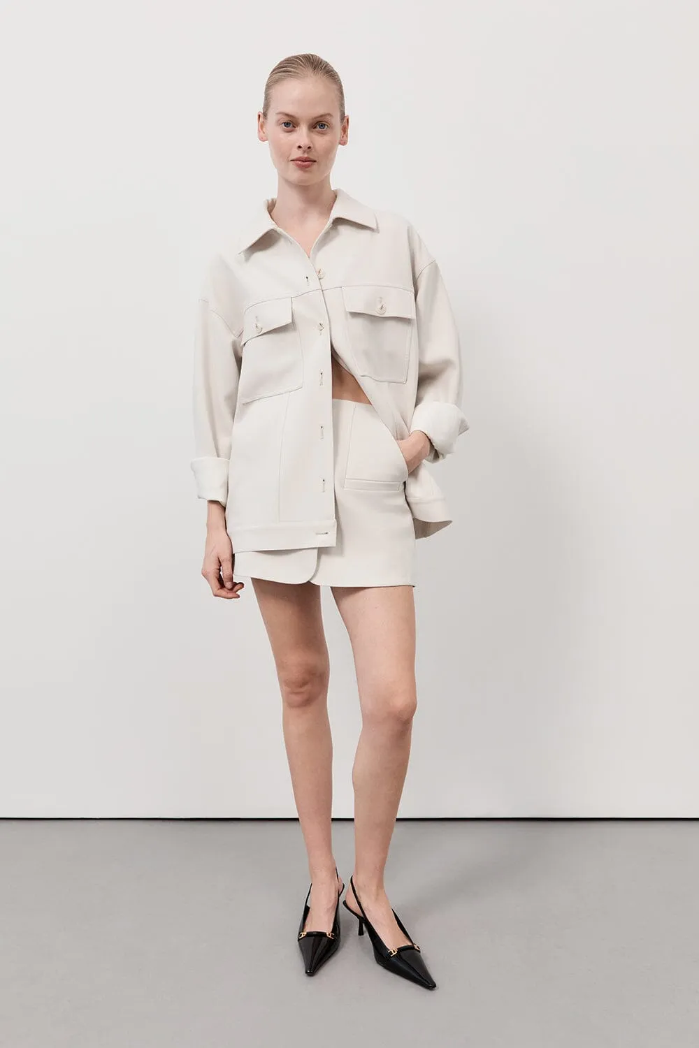 LIV LIGHT SILVER TAILORED SKORT